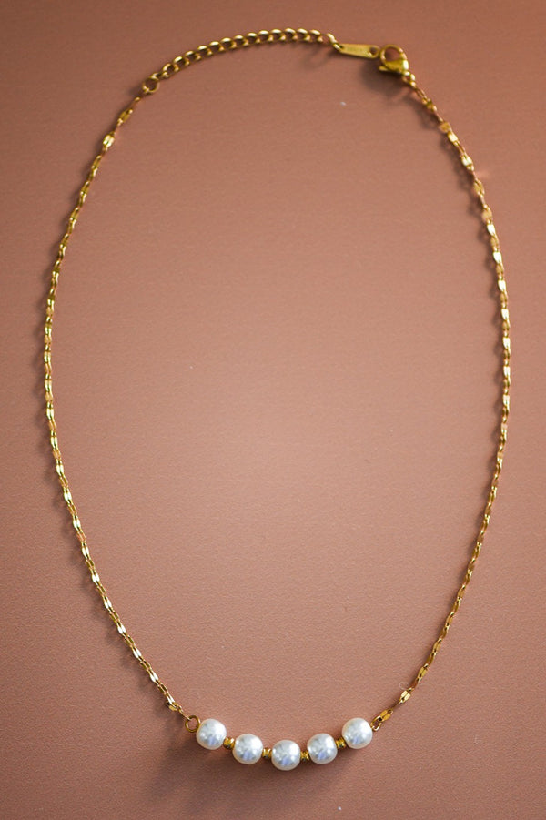 Multi Pearl Necklace