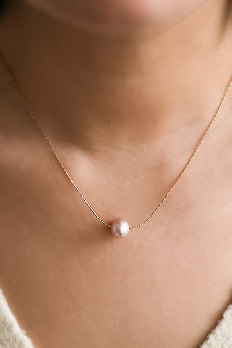 Dainty Pink Pearl Necklace