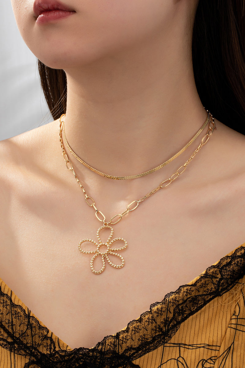 Chain and Flower Pendant Set